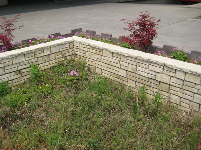 当前位置: 首页 - 工程案例 汤山工业园 道里斯墙砖作为花池使用 尺寸